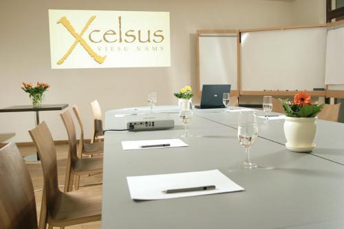 Xcelsus, Free Parking Hotel Ramava Ngoại thất bức ảnh